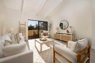 872 Highland Dr - Photo 1 of 1