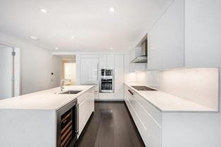 150 Seaport Blvd #19A - Photo 1 of 1