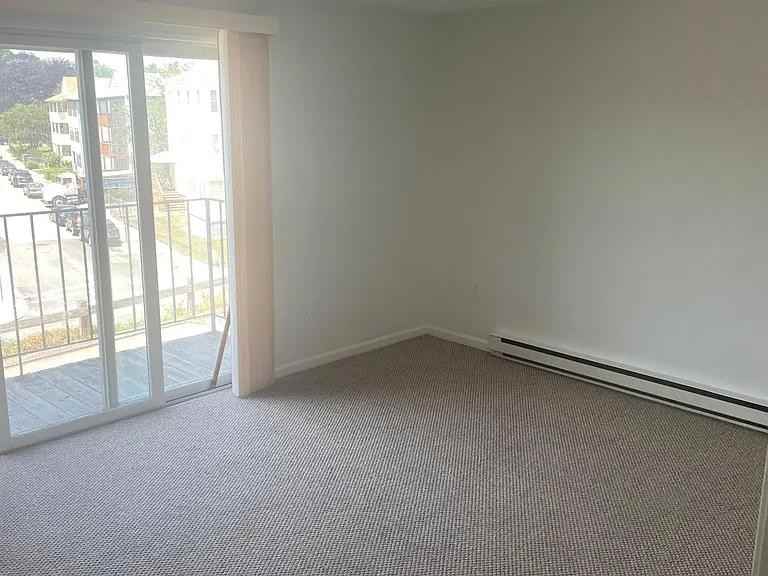 Grafton St #A - Photo 3 of 16