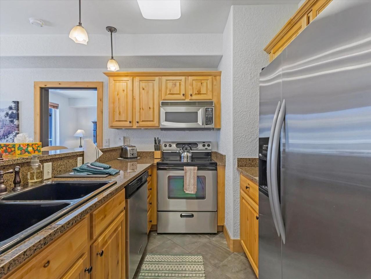 2669 Canyons Resort Dr - Photo 4 of 20