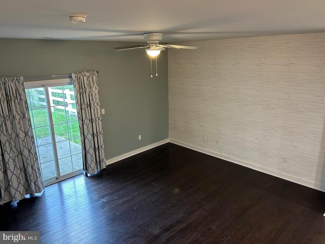 295 Mingo Way - Photo 3 of 13