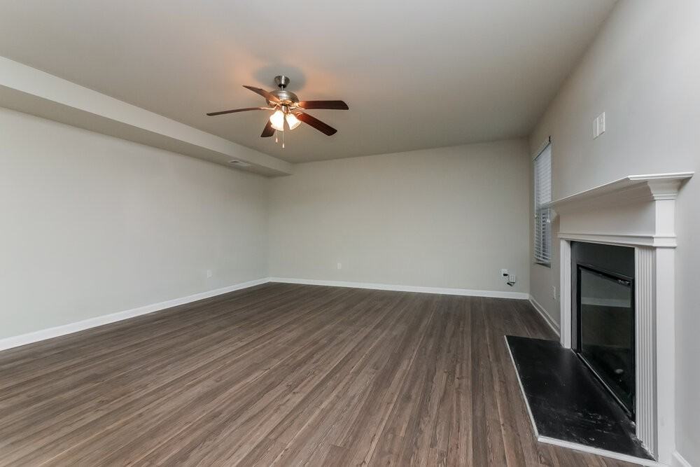 405 Invector Court - Photo 5 of 17