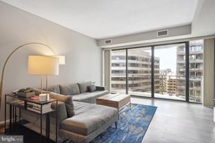 1530 Key Blvd Apt 1219 #1219 - Photo 1 of 1