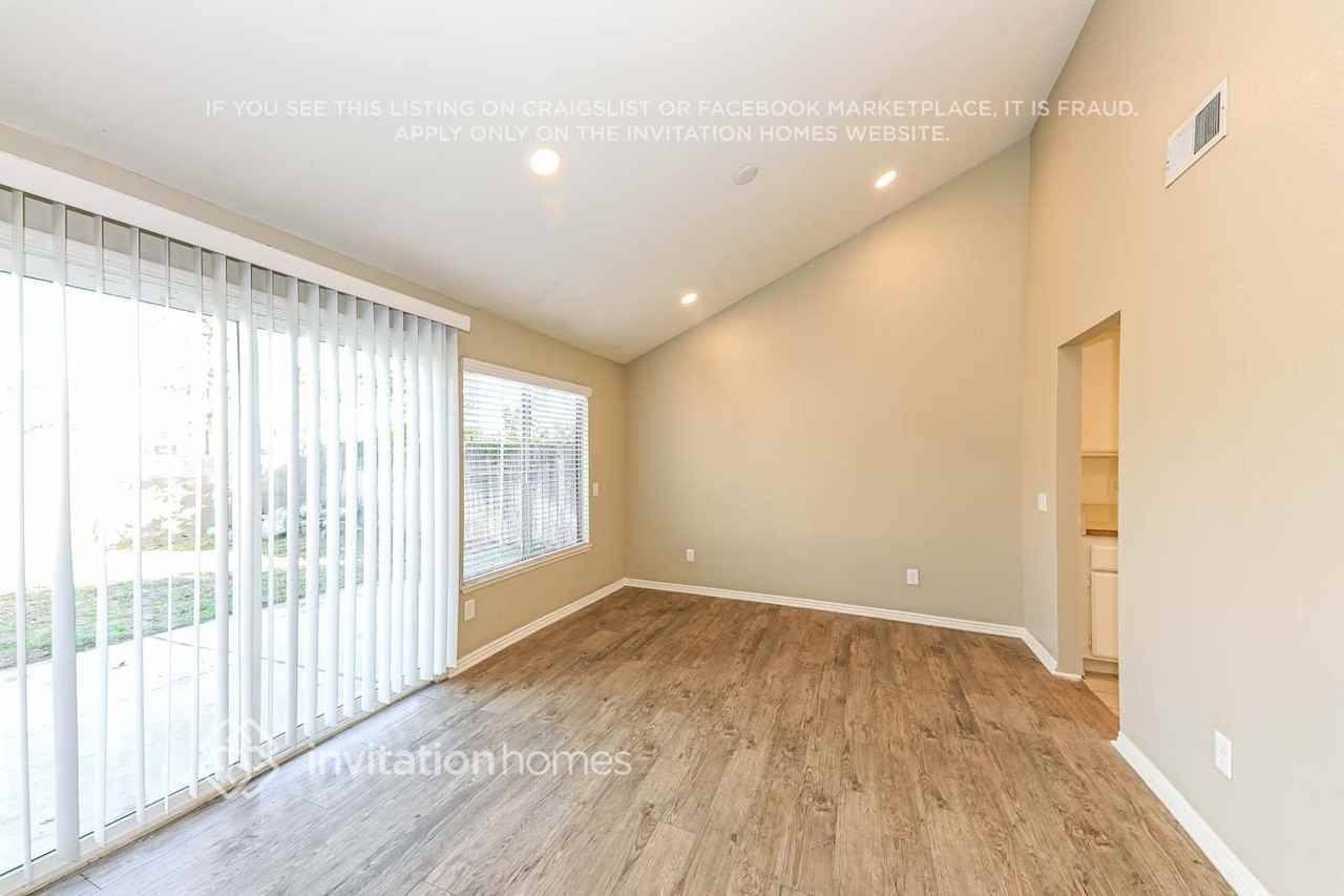 5235 Sundance Drive - Photo 7 of 17