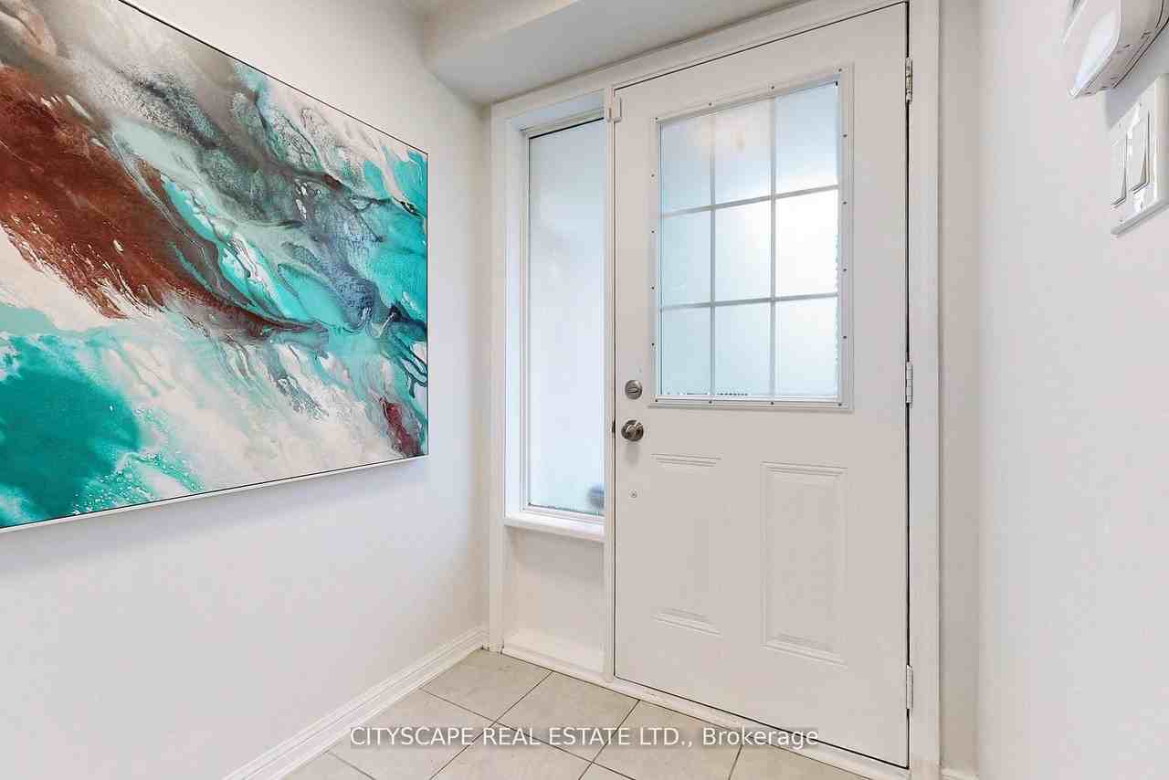 10 Foundry Avenue - Photo 6 of 17