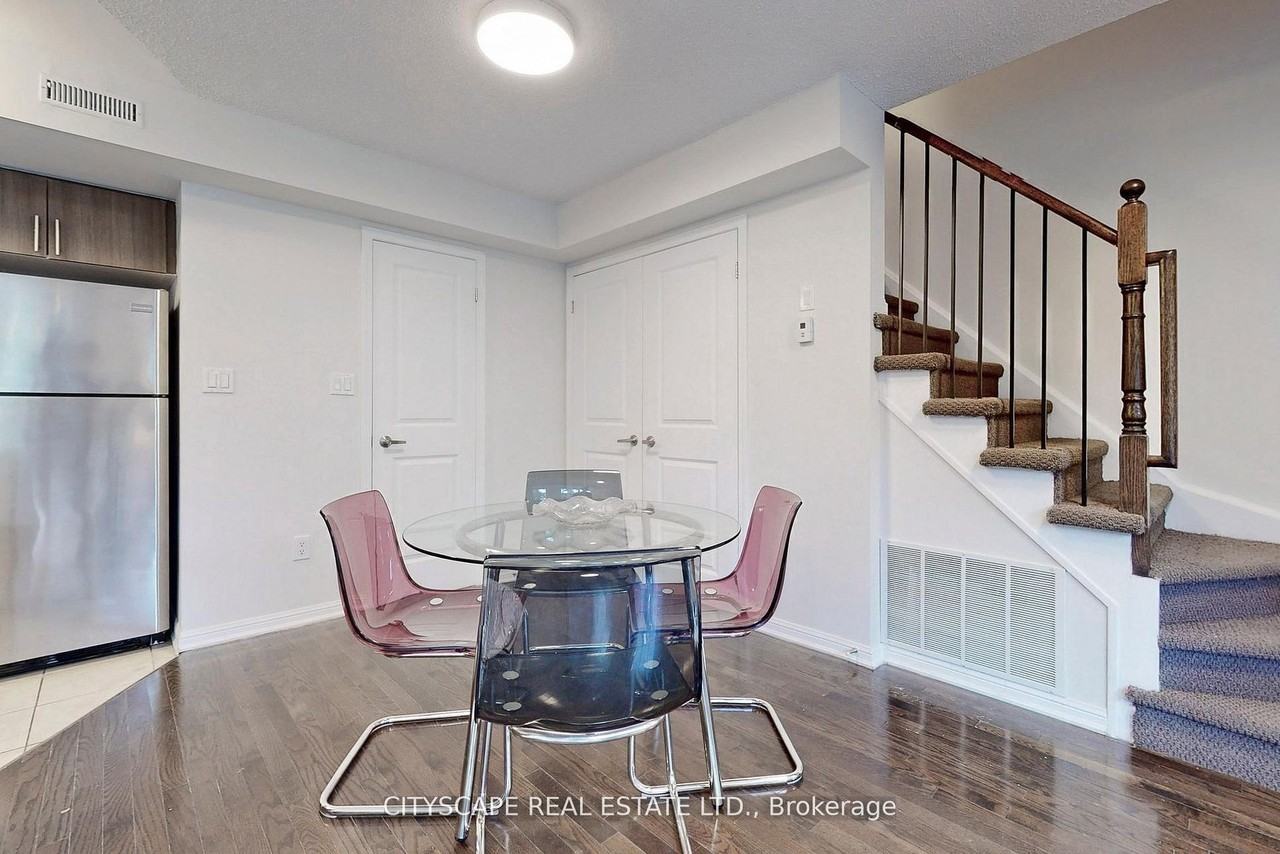 10 Foundry Avenue - Photo 7 of 17