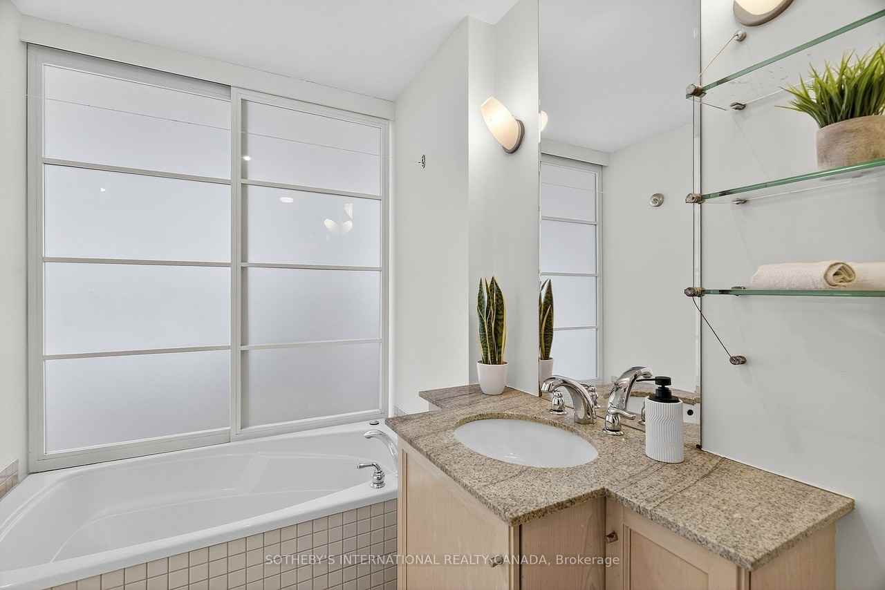 500 Queens Quay West - Photo 14