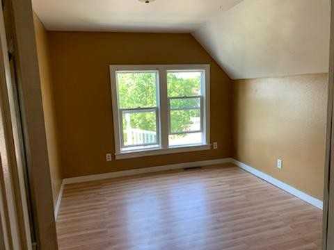 600 Chapple Avenue - Photo 2 of 11