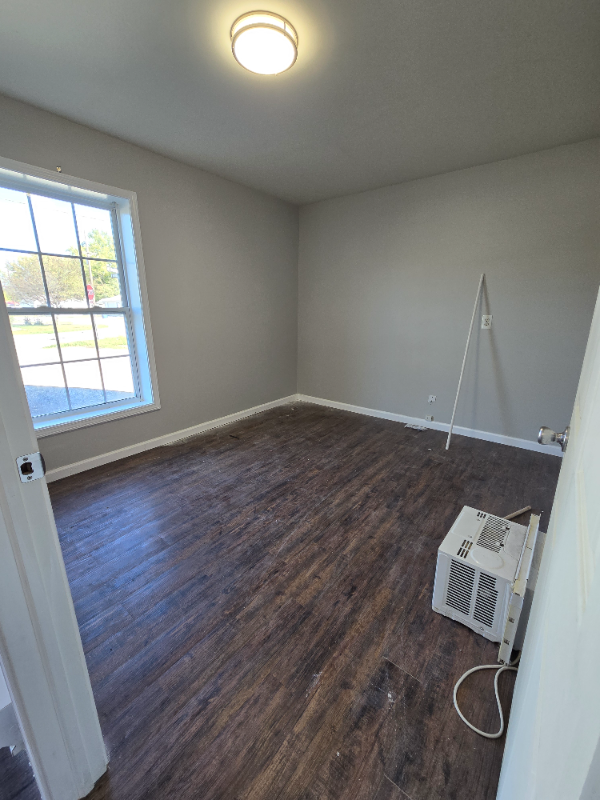 215 N Harrisburg Ave #6 - Photo 5 of 7