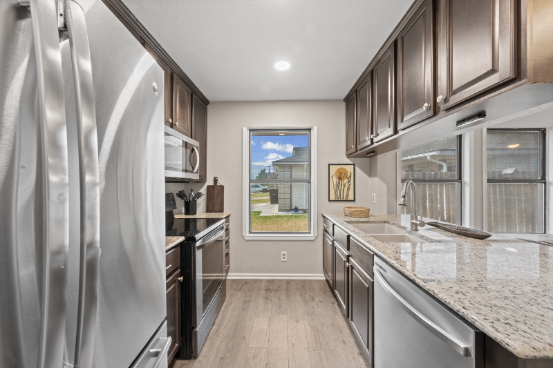 5122 Sam Houston Street - Photo 4 of 20