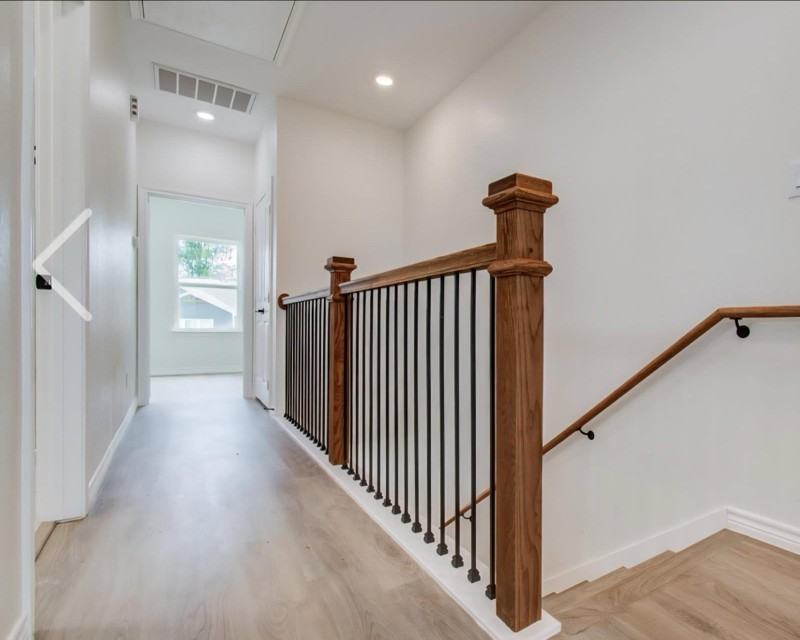 15309 Coaltown Road - Photo 4 of 10