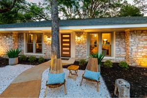 featured image of 12001 Mossbrook Cv