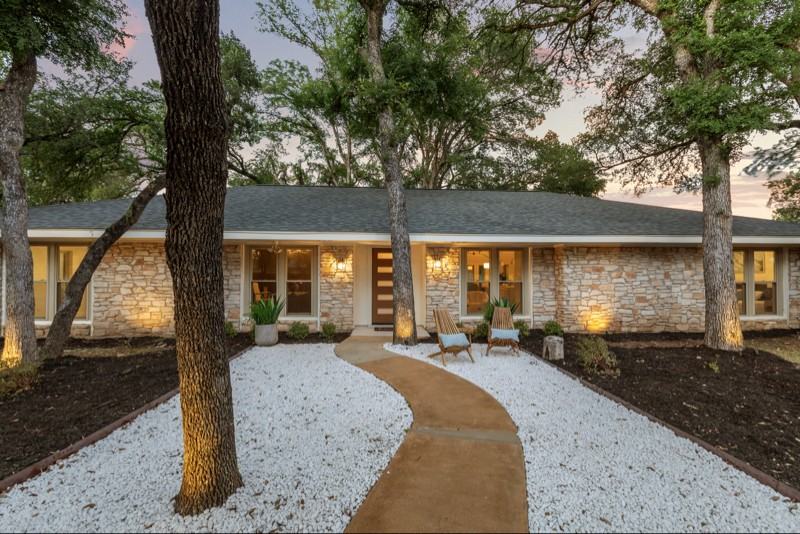 12001 Mossbrook Cv - Photo 2 of 24