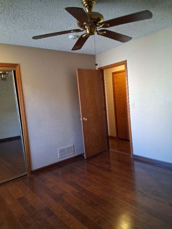 10814 Westterrace - Photo 3 of 20