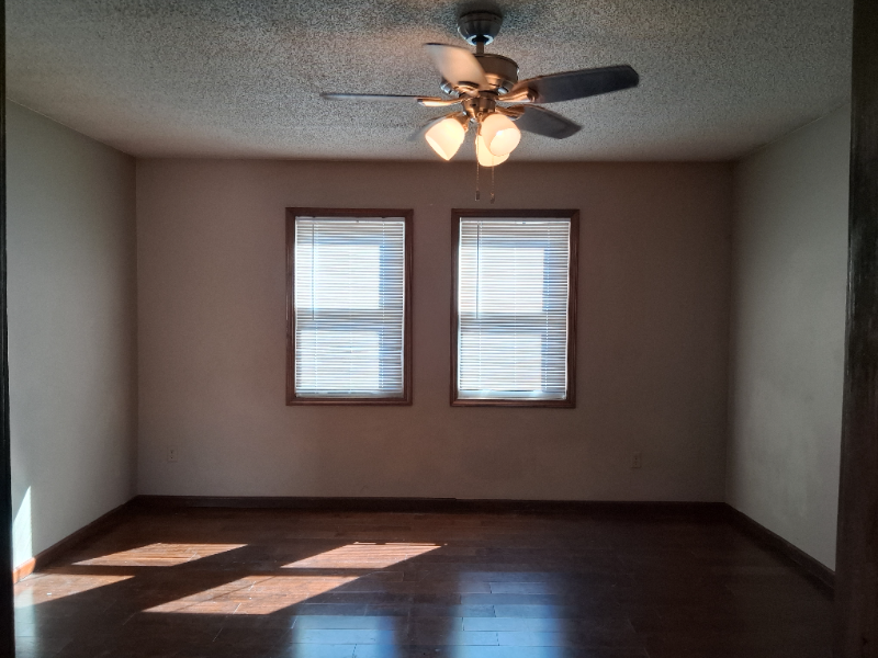 10814 Westterrace - Photo 6 of 20