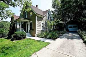 featured image of 1005 C St #NA