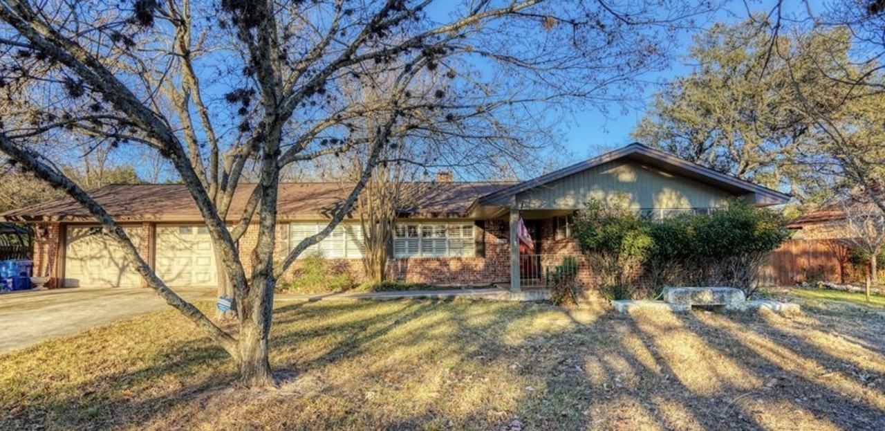 712 W Main St #NA - Photo 2 of 3