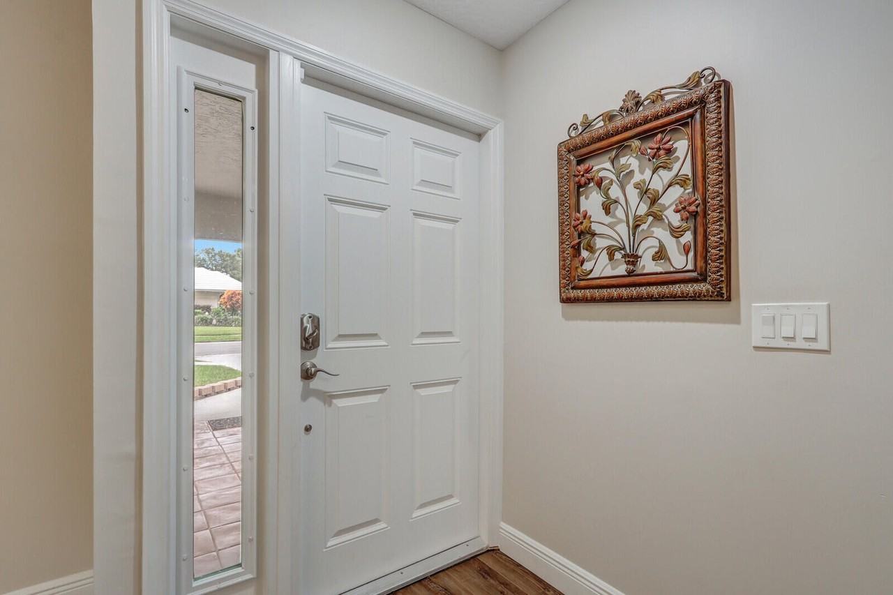 18791 Misty Lake Drive - Photo 4 of 27