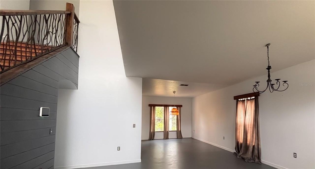 548 Big Sioux Ct - Photo 3 of 26