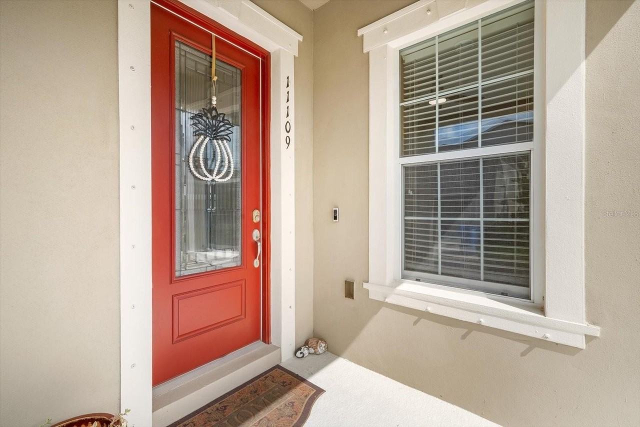 11109 Great Neck Rd - Photo 5 of 50