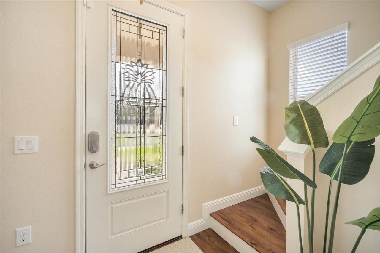 11109 Great Neck Rd - Photo 6 of 50