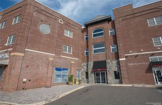 50 Stewart Ave #3A - Photo 1 of 1