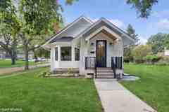 146 E Maple St - Photo 1 of 1