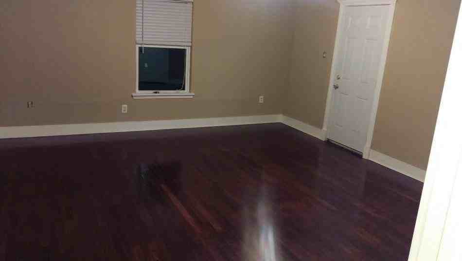 1006 Samuels Ave #3 - Photo 4 of 9