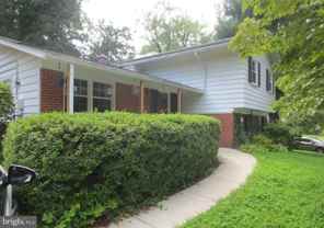 3214 Fair Woods Pkwy - Photo 1 of 1