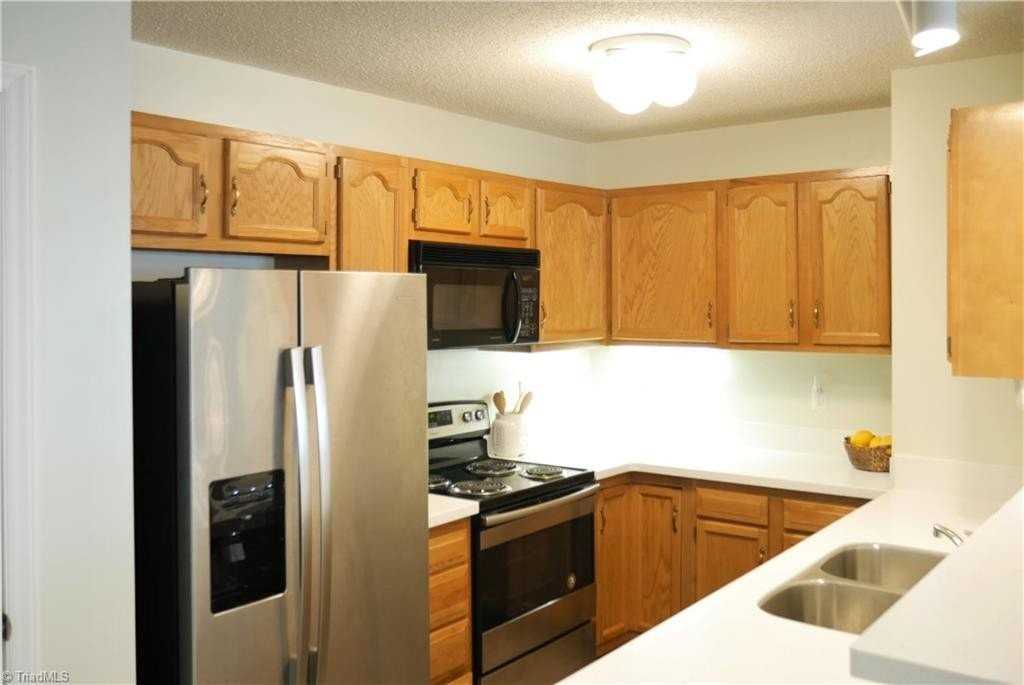 214 Quietwood Drive - Photo 3 of 13