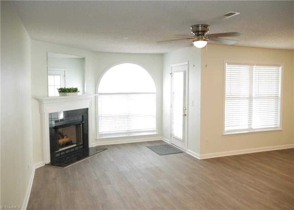 214 Quietwood Drive - Photo 5 of 13