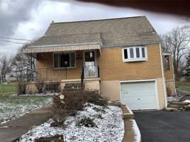 featured image of 2839 Reiter Rd