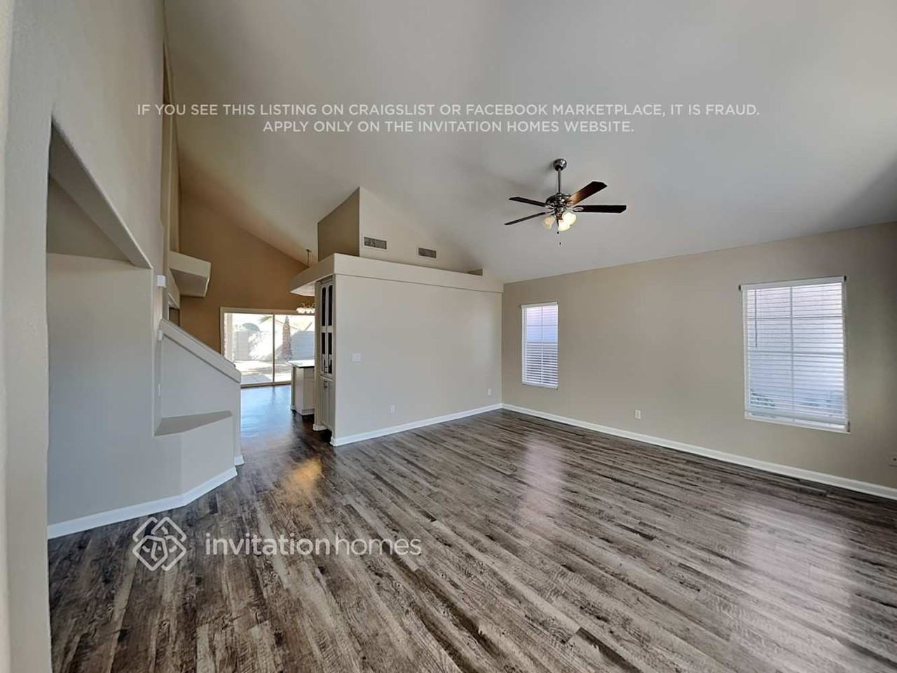 3724 Beacon Point St - Photo 4 of 19