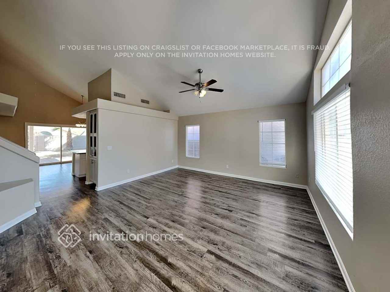 3724 Beacon Point St - Photo 5 of 19