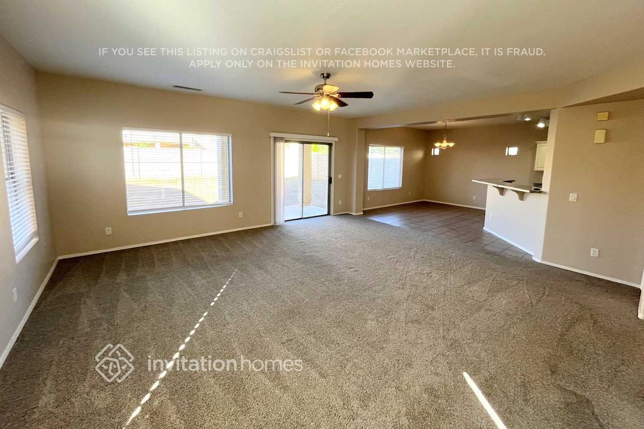 16318 North 168th Avenue - Photo 2 of 19