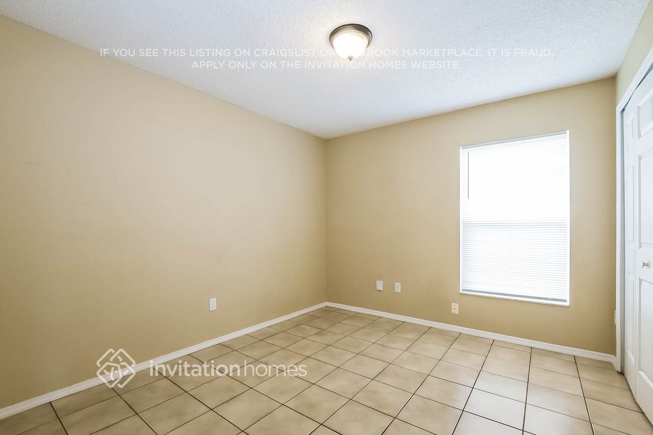 352 Briar Bay Cir - Photo 7 of 17