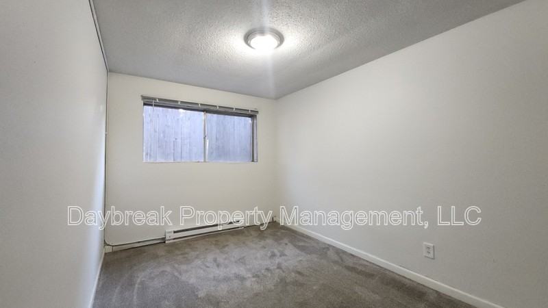 32 10th Ave N - Photo 6 of 9