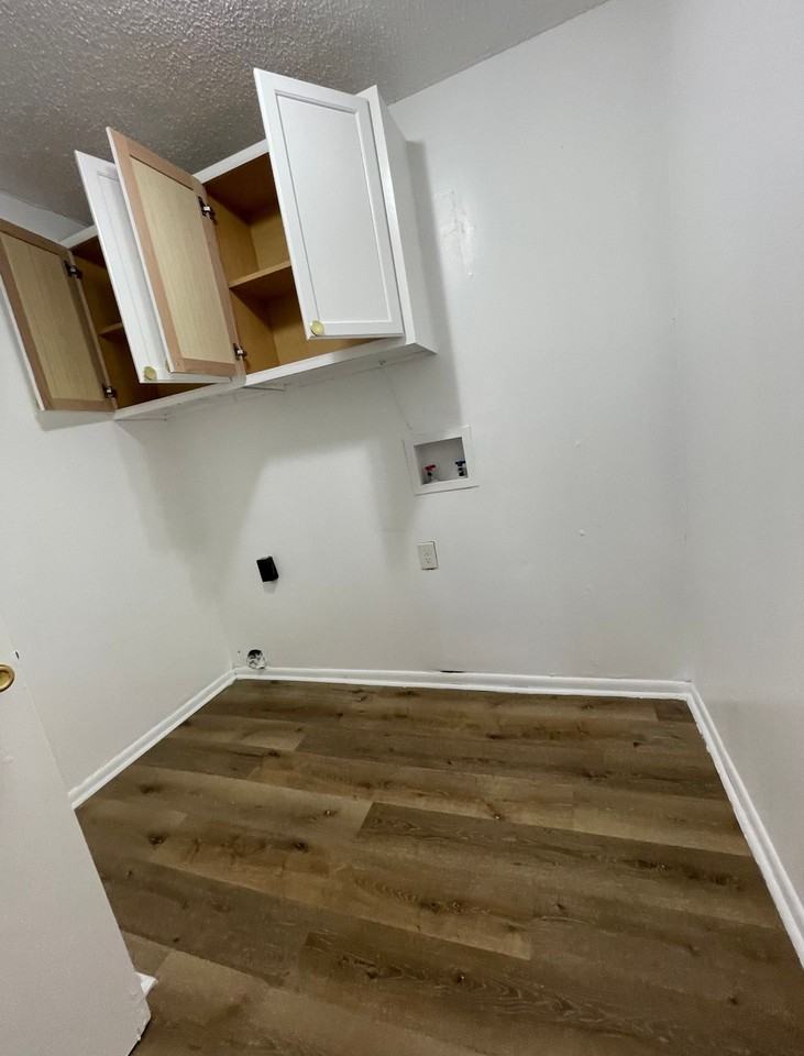 Landfair Complex - Photo 7 of 37