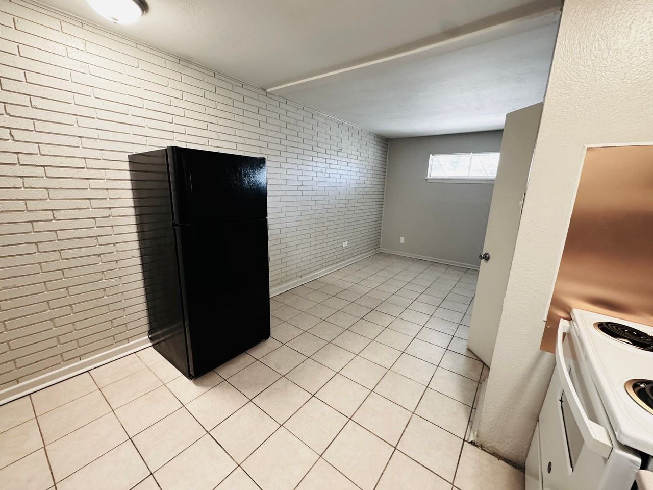 Stadiums Edge II Apartments (Studio/1 Bath) - Photo 7 of 16