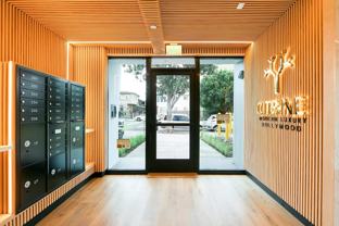 1525 N Hobart Blvd - Photo 1 of 1