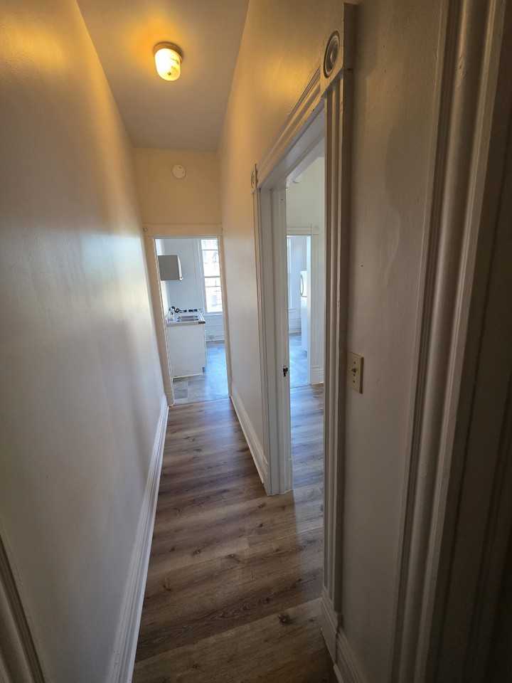 2525 Peach Street - Photo 5 of 10