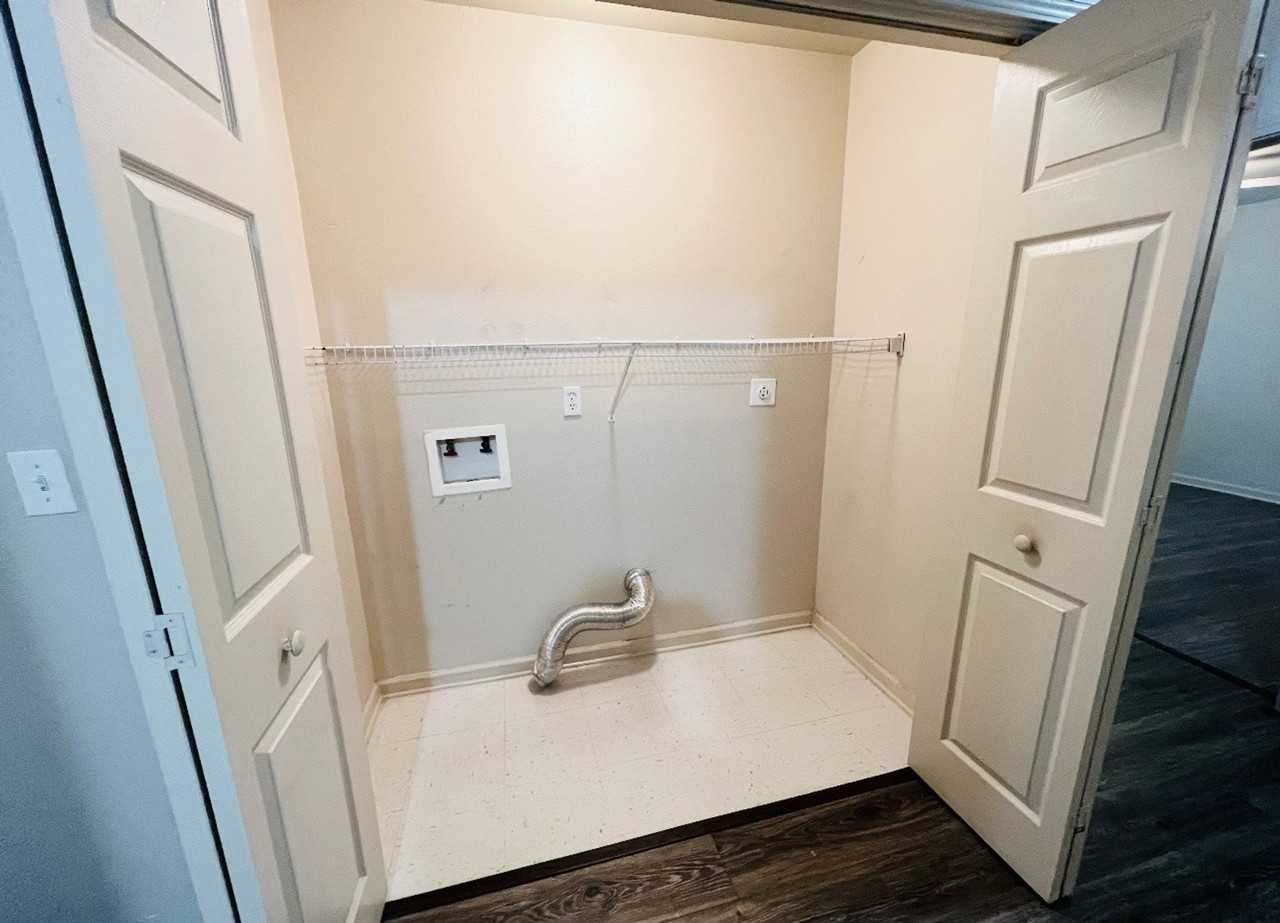 Beau Soleil Estate - Photo 6 of 29