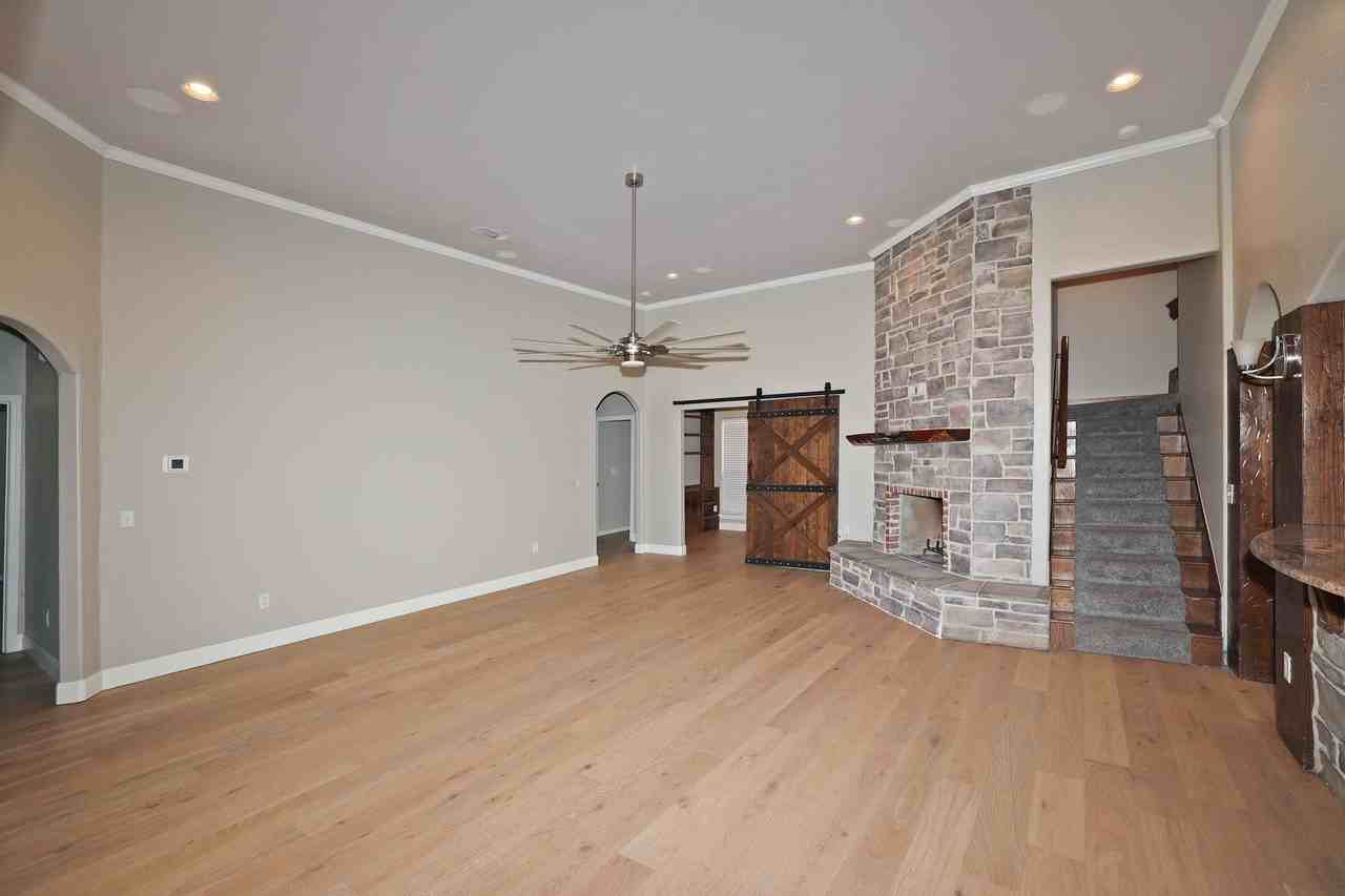 7501 Continental Pkwy - Photo 4 of 50