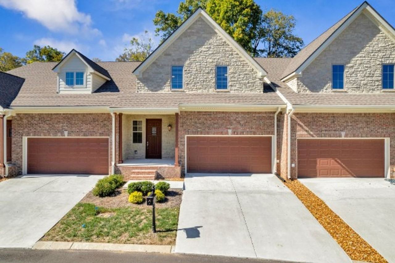 118 Nickolas Cir - Photo 2 of 35