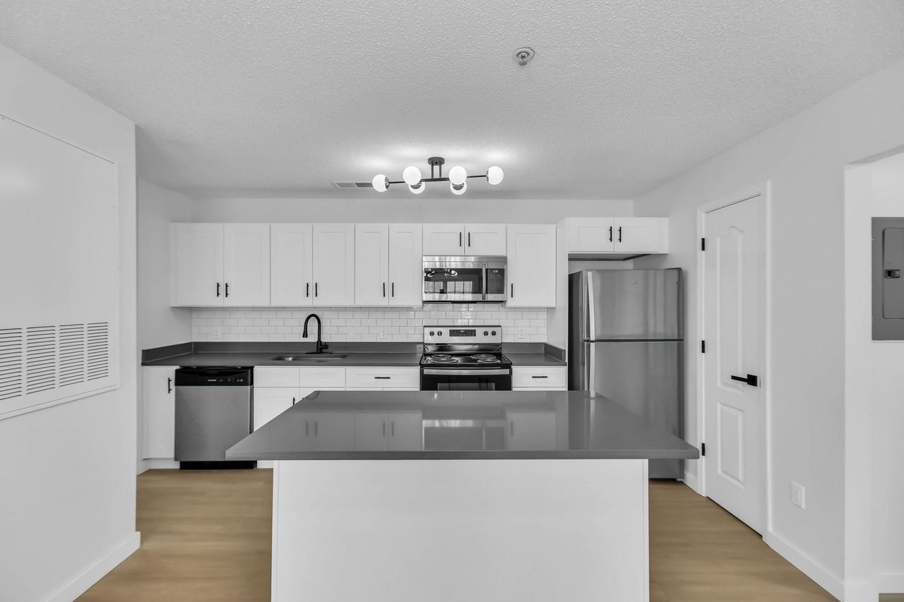 The Ariel - Photo 3 of 17