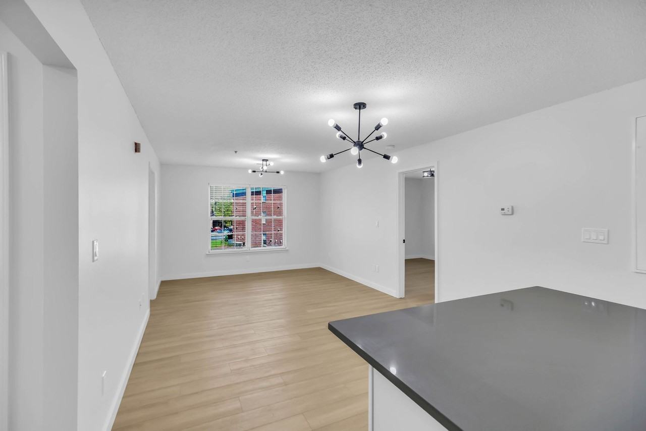 The Ariel - Photo 4 of 17