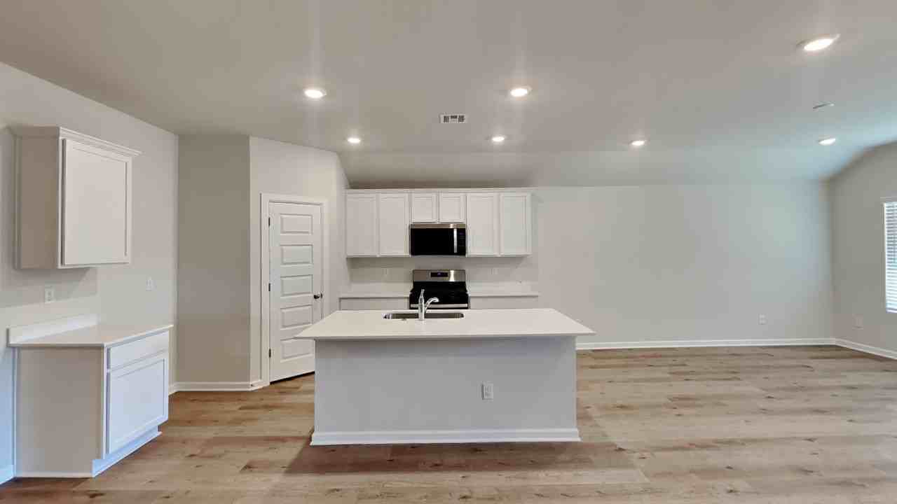 12532 Nw 141st St - Photo 6 of 22