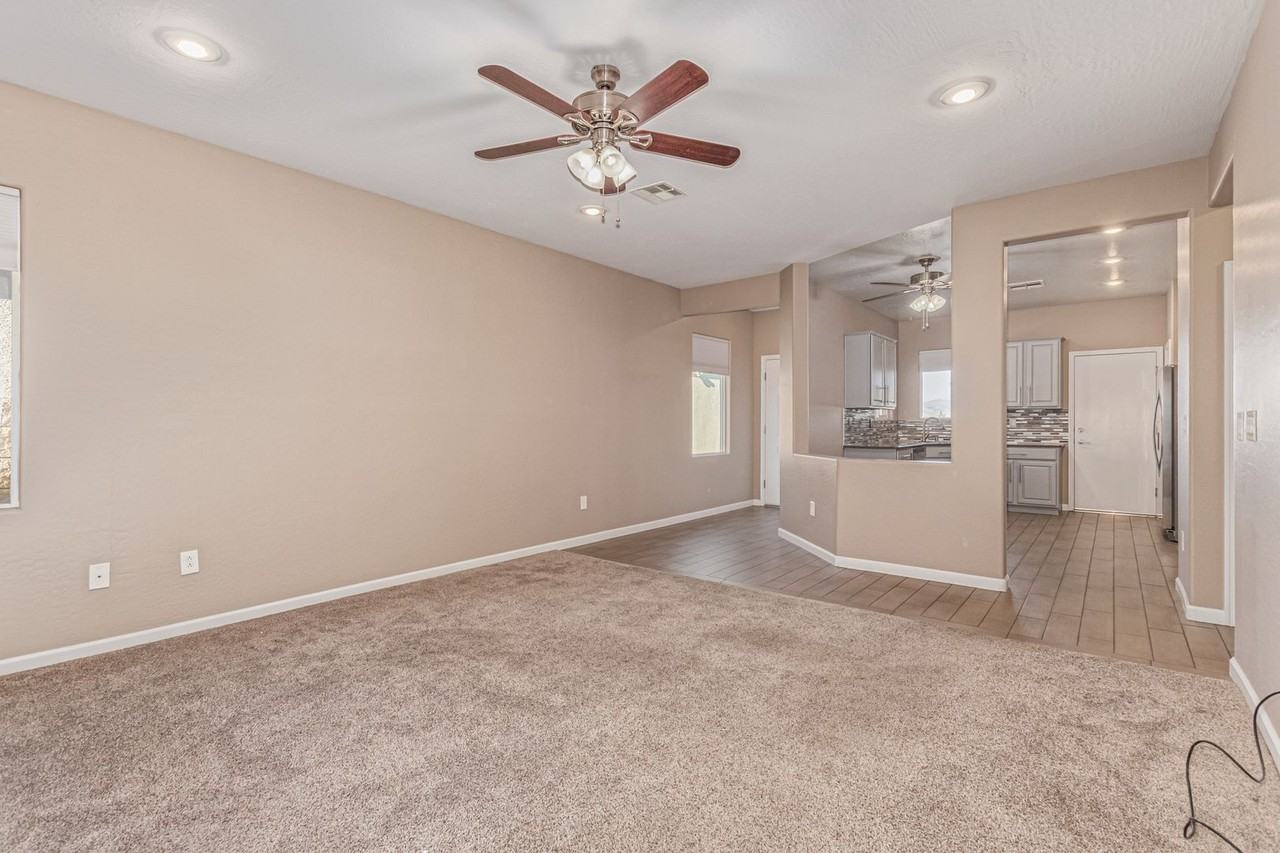 2441 Erastus Dr - Photo 3 of 27