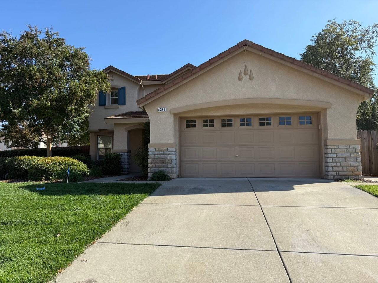 4361 Norwalk Circle - Photo 2 of 24