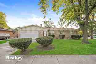 1243 King Dr - Photo 1 of 1